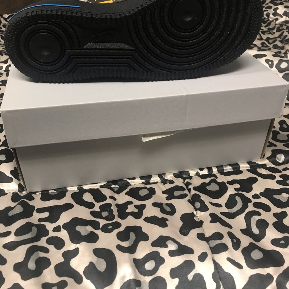 Nike Air Force 1s - Picture 2 of 3